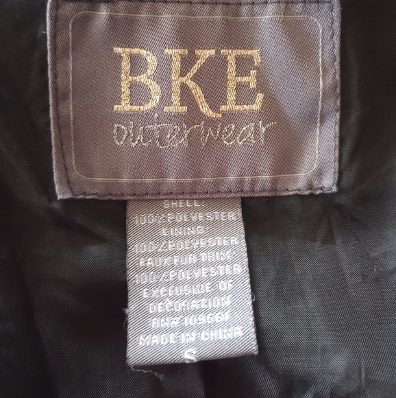BKE Outwear The Buckle Black Gray Faux Fur Marled Peacoat Style Jacket Size S - Picture 15 of 16